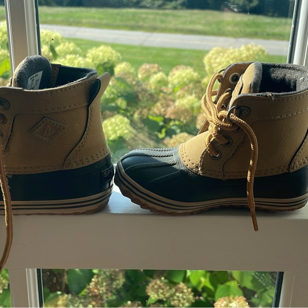 Sperry Bowline Toddler Boot size 7